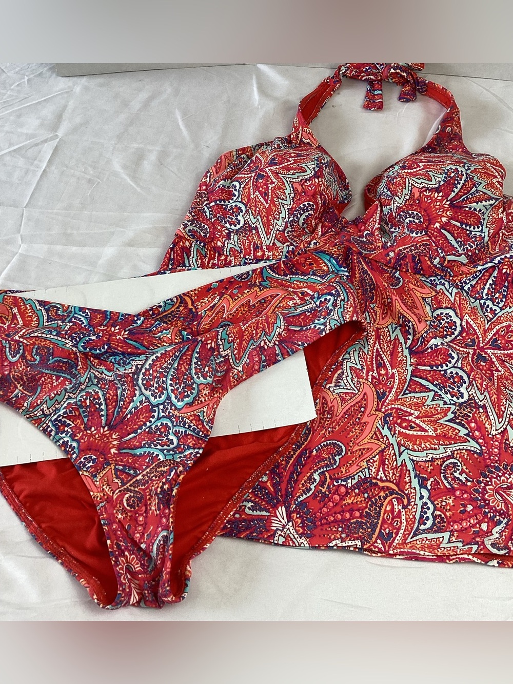 SUNSETS MUSE HALTER TANKINI set bottom XL, TOP 36DD. Red Paisley